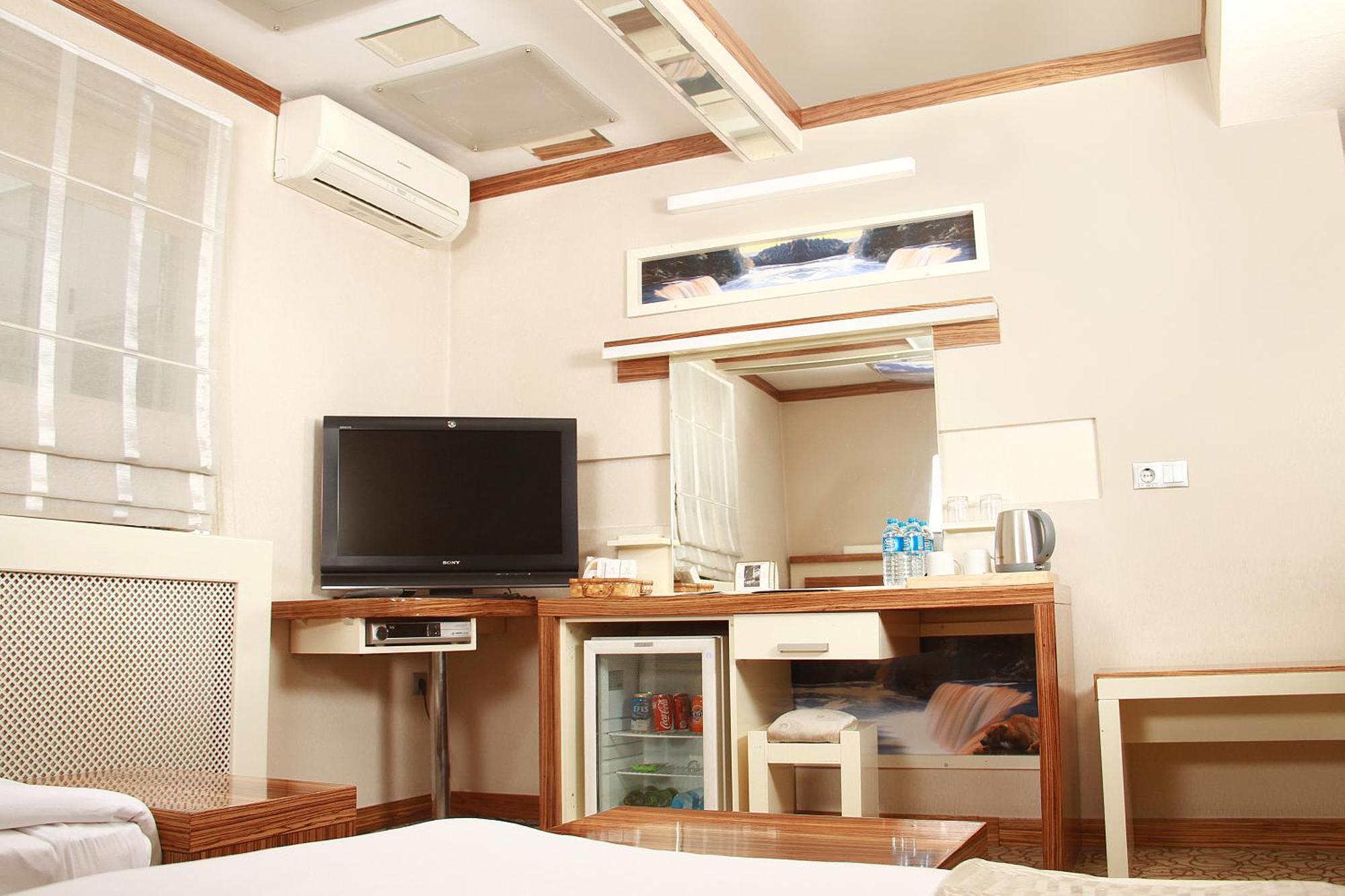 Oglakcioglu Park Boutique Hotel İzmir Ngoại thất bức ảnh